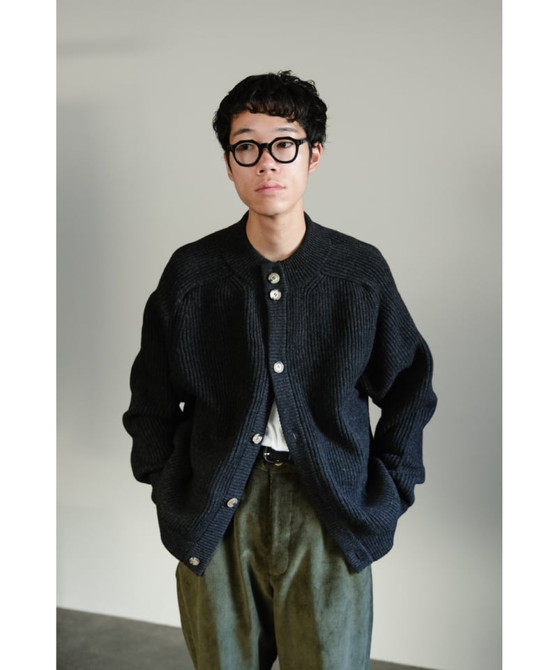 The CLASIK SADDLE MOCK CARDIGAN | MusterWerk Sud.