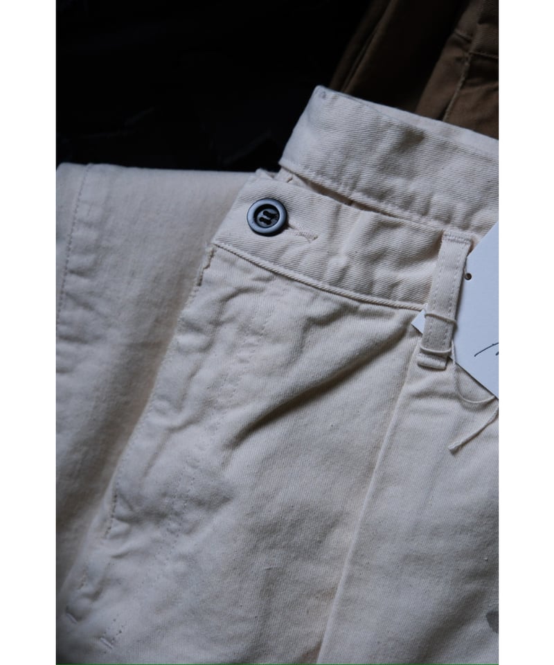 ANCELLM PAINT CHINO TROUSERS | MusterWerk Sud.