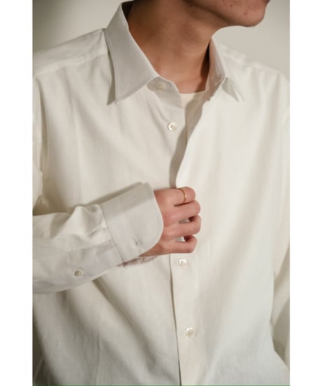 PERIOD FEATURES 250 count 2 ply Khadi Standard Shirts