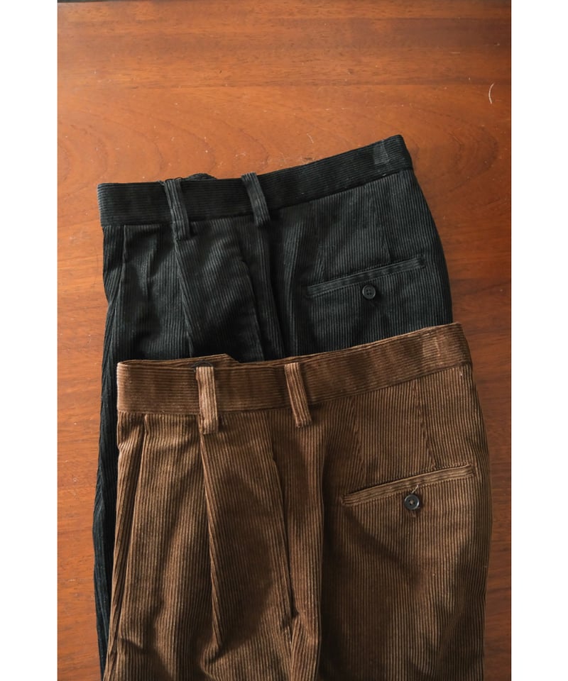 BISOWN CORDUROY 2TUCK WIDE TROUSERS | MusterWer
