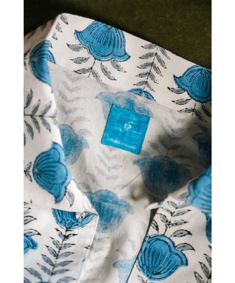 PERIOD FEATURES Block Print & Machine Embroidery Pullover Shirts