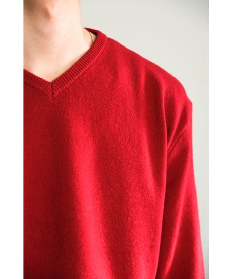 ENCOMING KNITTED V NECK JUMPER
