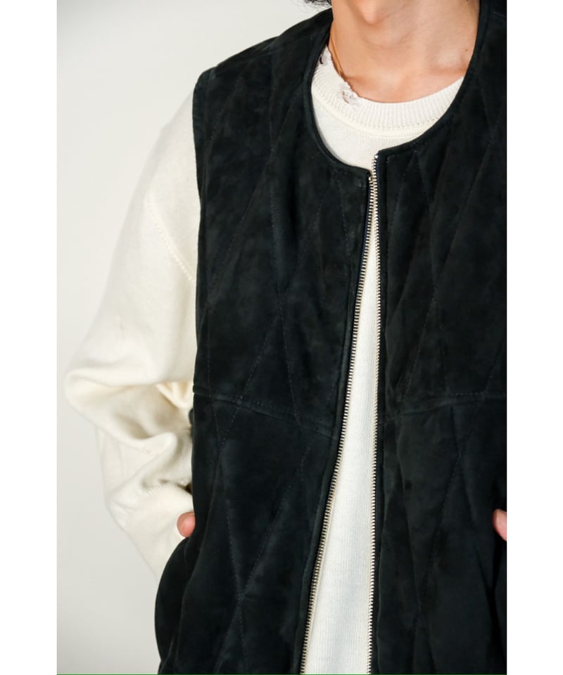 CCUレザー SHEEP LEATHER QUILTED VEST 2410204-667x1024.jpg