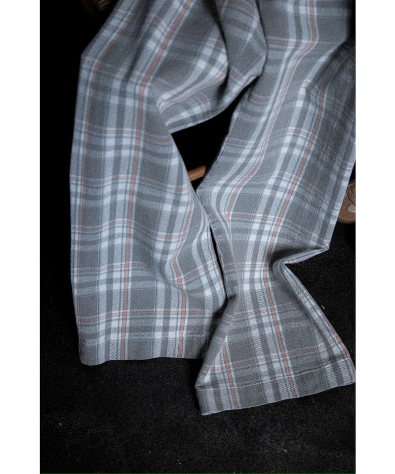 m's braque ONE-IN TUCK BLEACHED WIDE PANTS | Mu