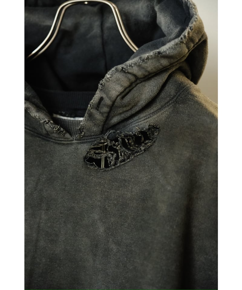 ANCELLM AGING CRASH HOODIE | MusterWerk Sud. ANCELLM AGING CRASH HOODIE | MusterWerk Sud.