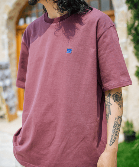 One Point Tee-Dark Plum