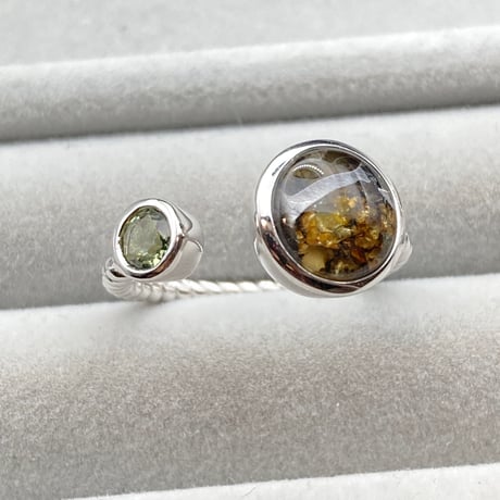 【隕石】パラサイト・モルダバイトリング 楽天市場】パラサイト 隕石 リング 指輪 モルダバイト AAA