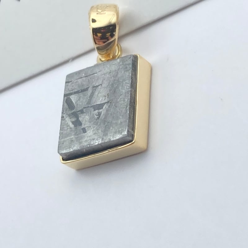 ギベオン隕石K18オリジナルペンダント② | 秘密の石屋