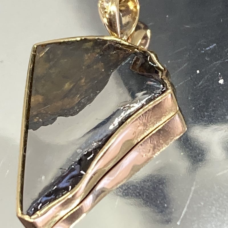 フカン隕石オリジナル18金ペンダント | 秘密の石屋