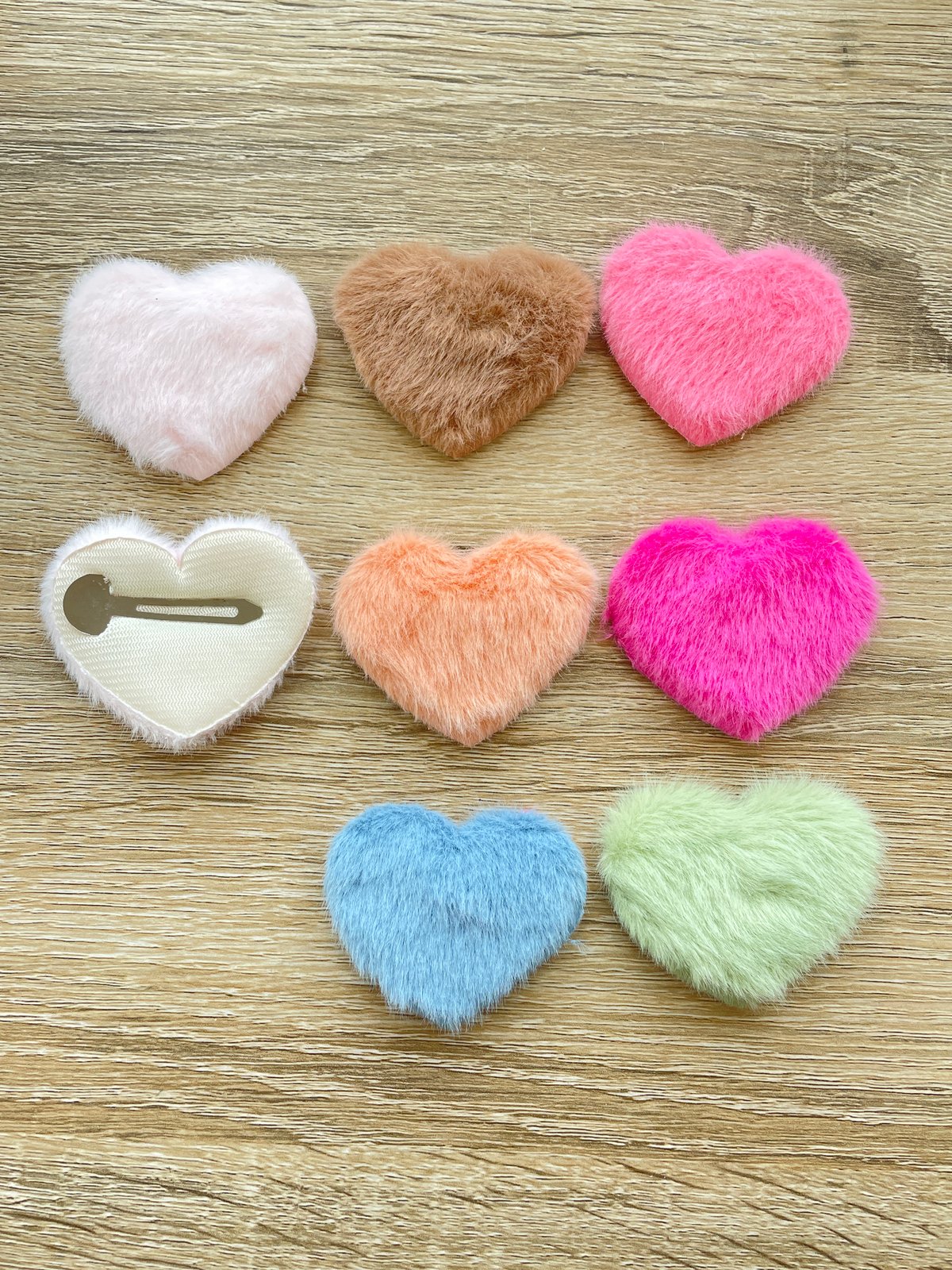 ふわふわハートのヘアピン 濃ピンク 003-0187 | ハンドメイド