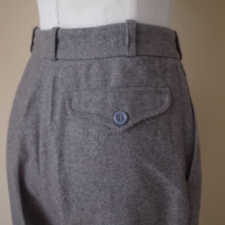 Wool slacks / gray