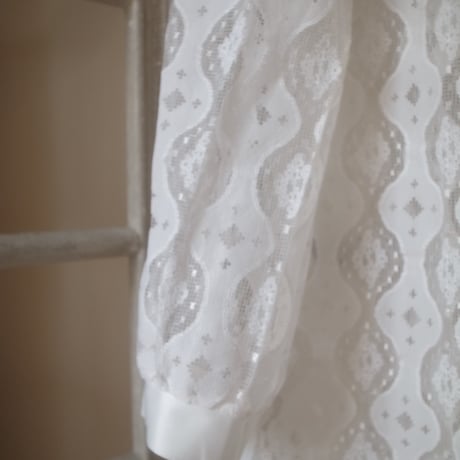Vintage Lace Coat / White