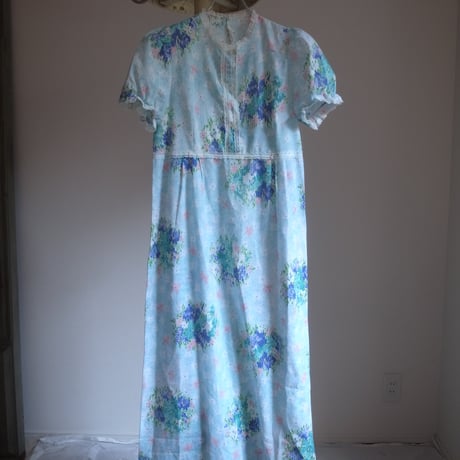 Vintage flower dress