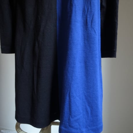Knit dress / blue×black