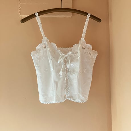 Lace camisole / White