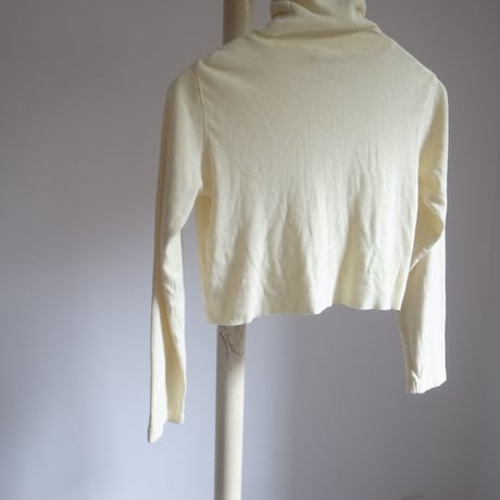 Ribbon high neck knit top / Yellow