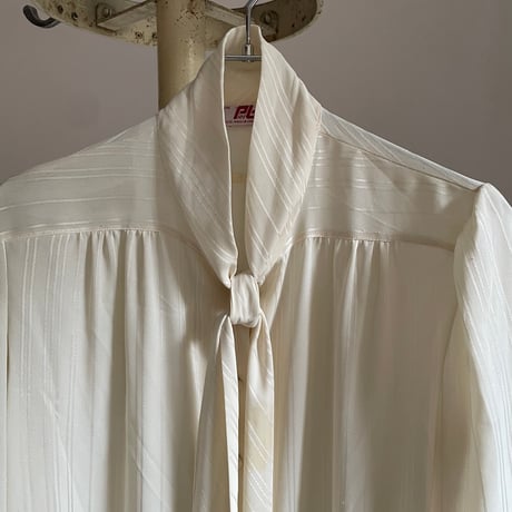 Stripe shirt / beige