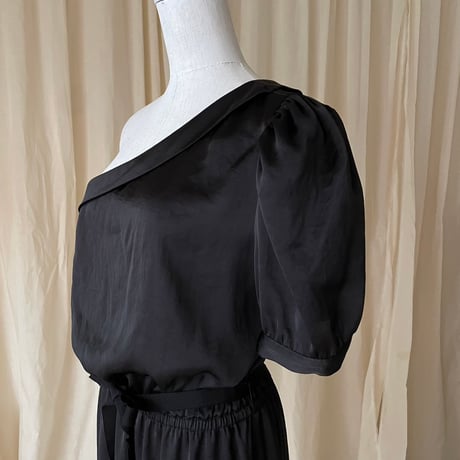Asymmetry dress /black