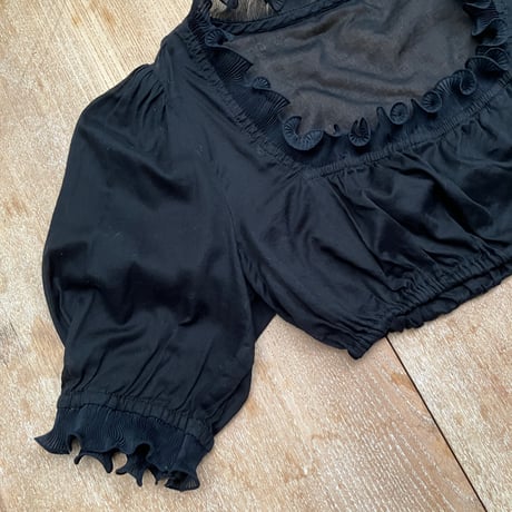 Short-length Blouse / Black