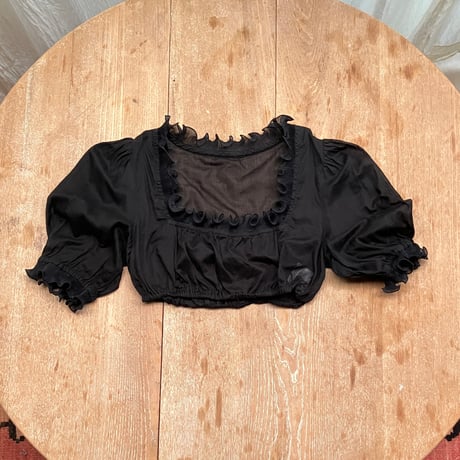 Short-length Blouse / Black