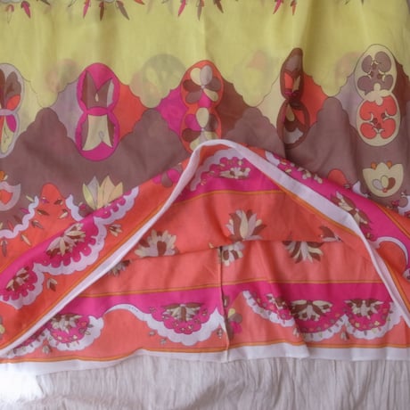 Dress /multi color