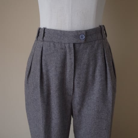Wool slacks / gray