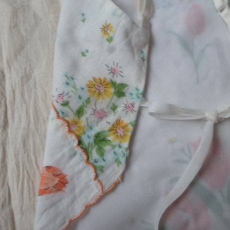 Vintage camisole /white×multi color