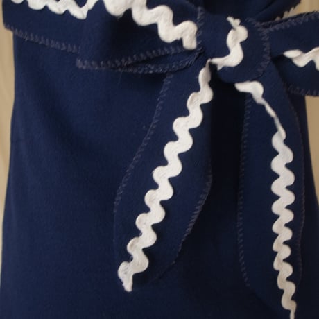 Frills dress /dark blue×white