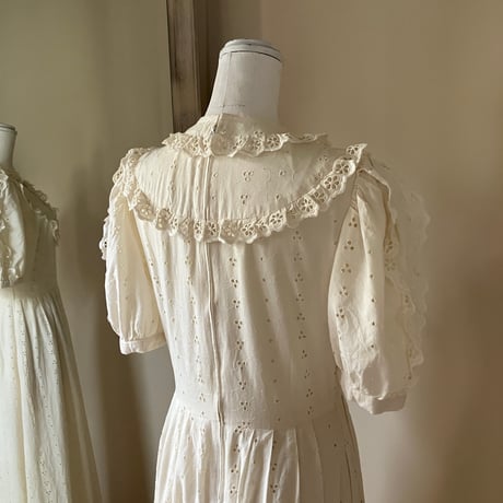 Lace Puff Sleeve Dress / Off White