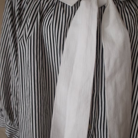 Ribbon stripe shirt /Black