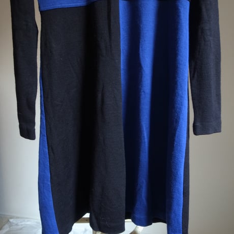 Knit dress / blue×black