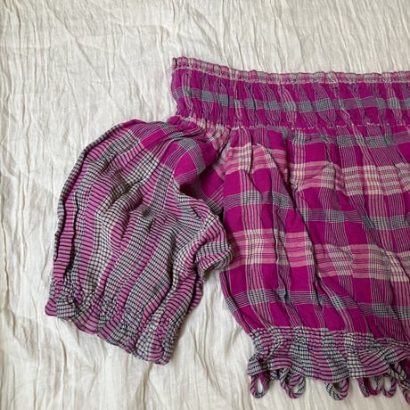 Off shoulder short tops /purple pink