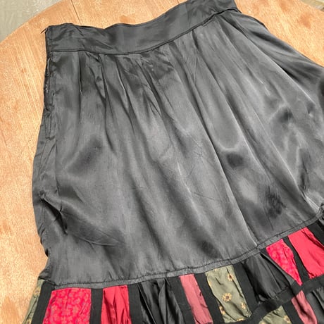 Vintage Patchwork Satin Skirt / Black,Red,Olive Green