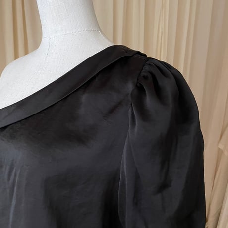 Asymmetry dress /black