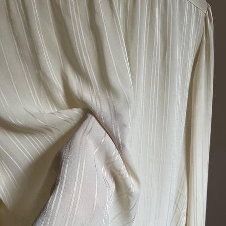 Stripe shirt / beige