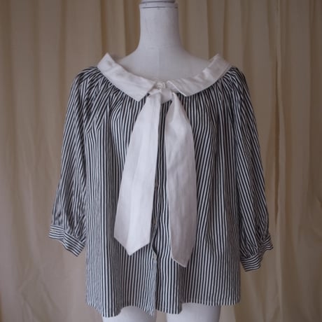 Ribbon stripe shirt /Black