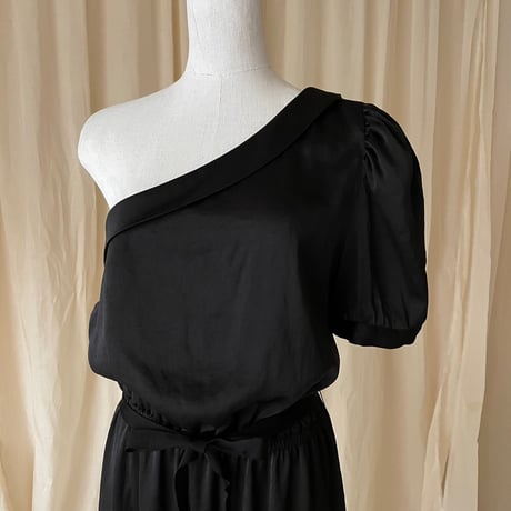Asymmetry dress /black