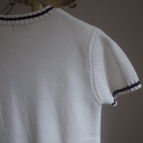 Dolphin knit / White