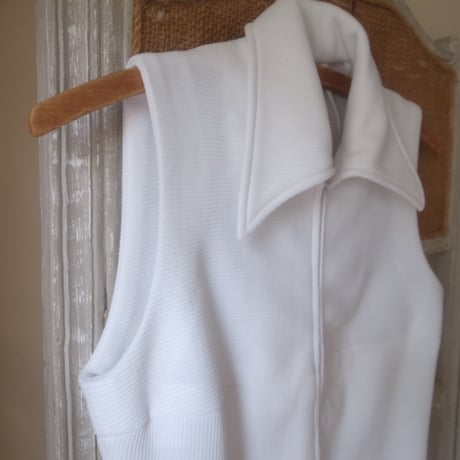 Front Zip Romper / White