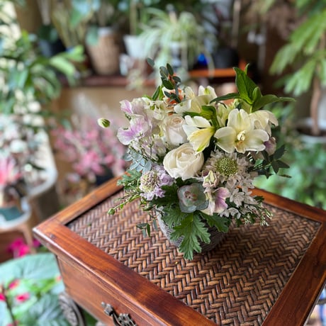 Rustic Haze Memorial Arrangement　-優しい色合いのお供え用アレンジメント-