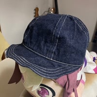 アンディキャロラインオリジナルデニムキャップ　ツバ大きめ