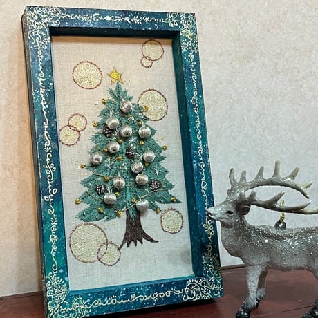 Xmas tree “snow ball”