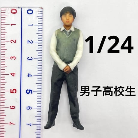 1/32 高校生男女　フィギュア　完成品　1/64より大　ミニチュア　ジオラマに 61O7Fi8I8XL._UF350,350_QL50_.jpg