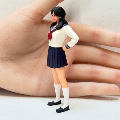 1/18 女子高生　フィギュア セーラー服　完成品　ミニカーに　リアルフィギュア　塗装済み完成品　ミニチュアイメージ
