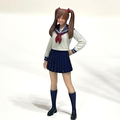 1/43 フィギュア　JK　ツインテール　セーラー服　1/64より大　ミニカーに