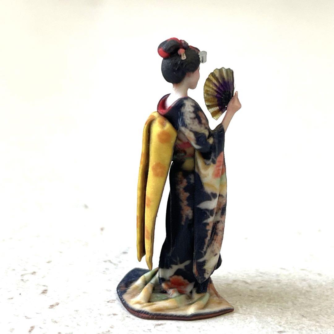 完成品 1/43 舞妓さん フィギュア ミニカーに リアルフィギュア 