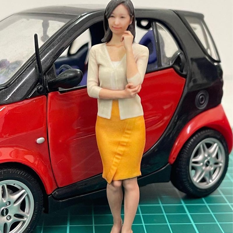 1/18 JOY13 フィギュア完成品1/64より大 ミニカーに完成品