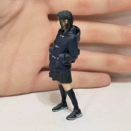 1/24 フィギュア　JKNP 女子高生　ミニカーに　リアルフィギュア　ドールハウスに　完成品　塗装済み完成品　ジオラマ