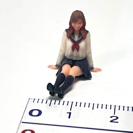 1/43 フィギュア　JK足伸ばし　ミニカー　ミニチュア　1/64より大