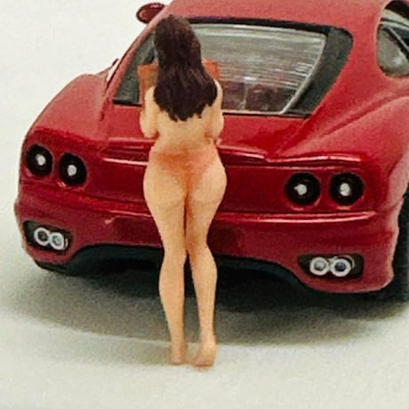 1/43 オーシャンコスモス　読書　フィギュア　ミニカーに　リアルフィギュア